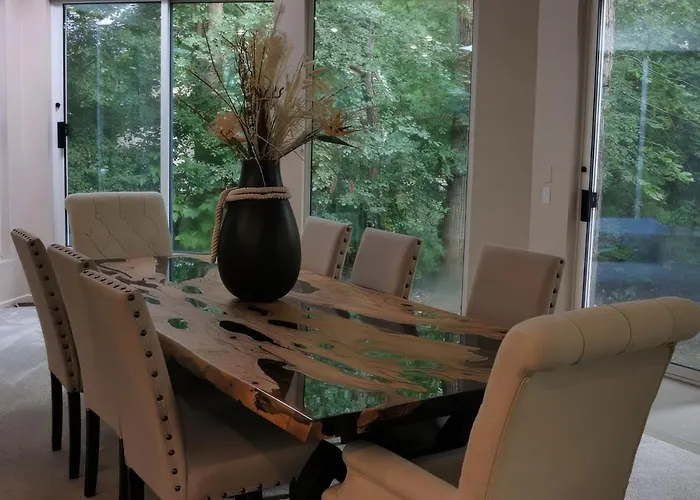 Stunning House - Cozy & Elegant Holiday home Bannockburn