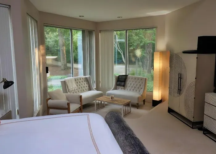 Stunning House - Cozy & Elegant *